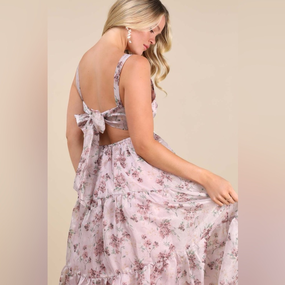 Lulu's  Marvelously Darling Mauve Floral Tiered Backless Midi dress